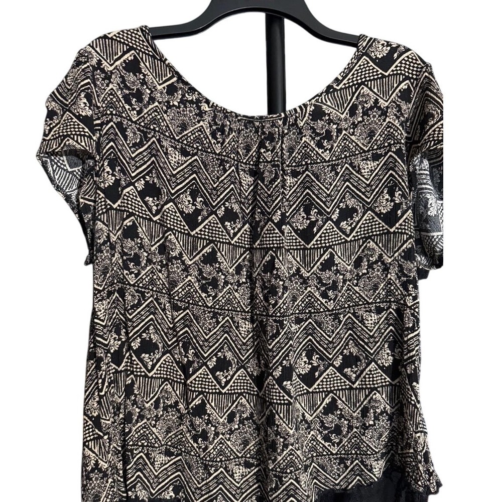 Fashionista‎ Magazine Black Beige Geometric Lace Top Women's Short Sleeve